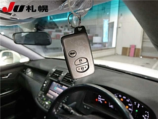 TOYOTA CROWN 2009