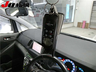 TOYOTA ISIS 2010