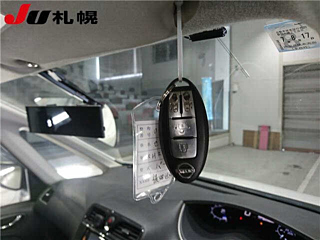 NISSAN SERENA 2012
