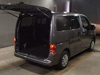 NISSAN NV200 2025