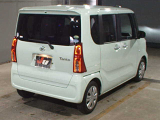 DAIHATSU TANTO 2019