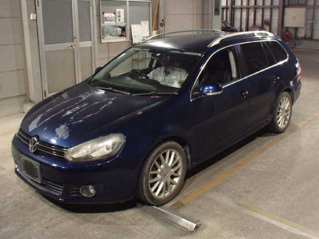 VOLKSWAGEN GOLF VARIANT 2010