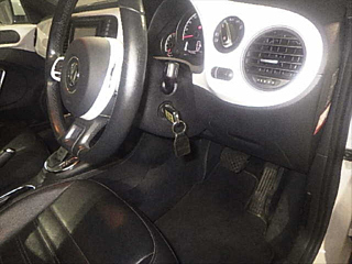 VOLKSWAGEN THE BEETLE 2014