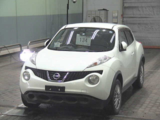 NISSAN JUKE 2011
