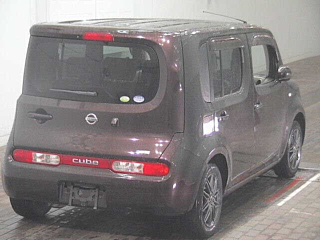 NISSAN CUBE 2011