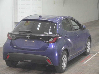TOYOTA YARIS 2021