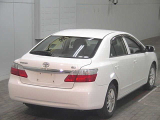 TOYOTA PREMIO 2008