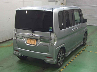 DAIHATSU TANTO 2014