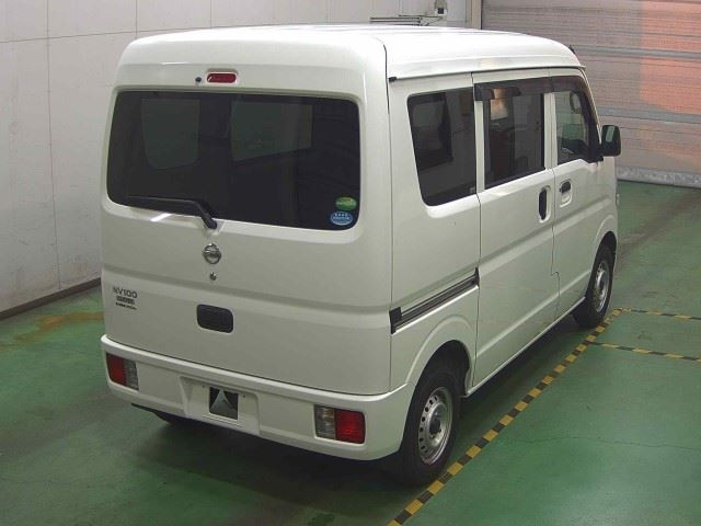 NISSAN CLIPPER VAN 2017