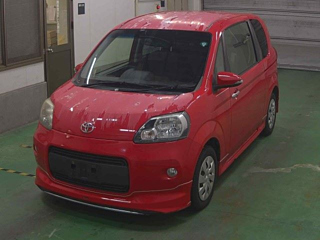 TOYOTA PORTE 2013