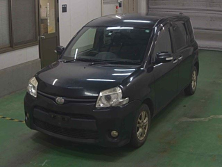 TOYOTA SIENTA 2012