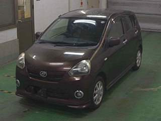 DAIHATSU MIRA E S 2012