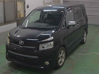 TOYOTA VOXY 2008
