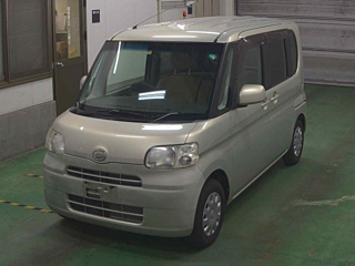 DAIHATSU TANTO 2008
