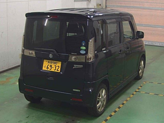 SUZUKI SPACIA 2015