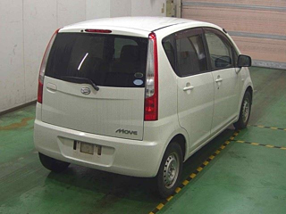 DAIHATSU MOVE 2010