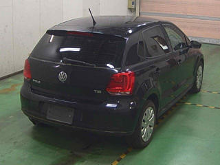 VOLKSWAGEN POLO 2010