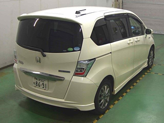 HONDA FREED 2012