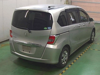 HONDA FREED 2014