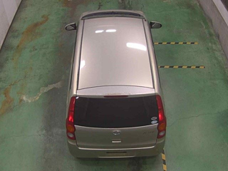 DAIHATSU MIRA 2010
