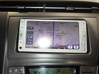 TOYOTA PRIUS 2012