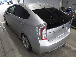 TOYOTA PRIUS 2012