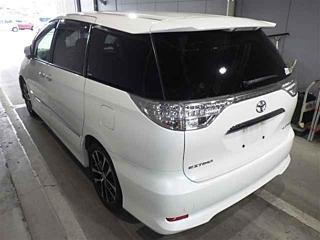 TOYOTA ESTIMA 2014