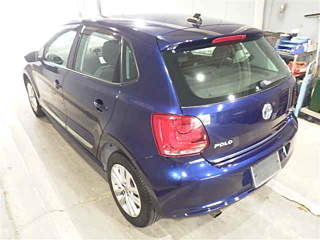 VOLKSWAGEN POLO 2013