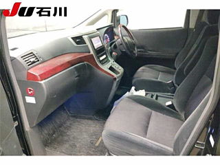 TOYOTA VELLFIRE 2008