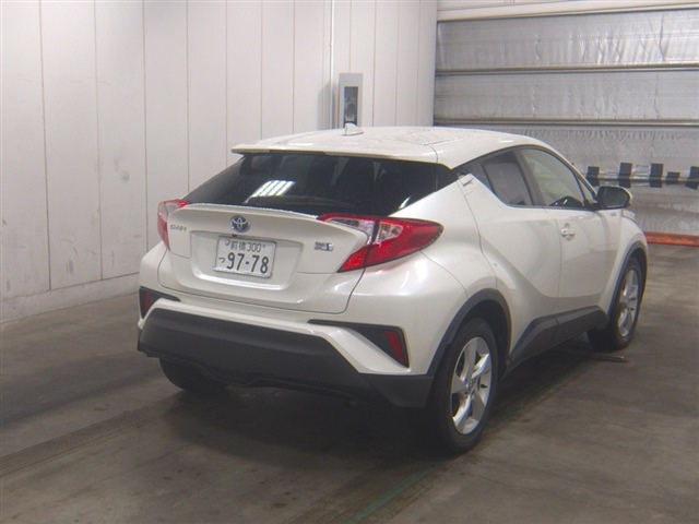 TOYOTA C-HR 2016