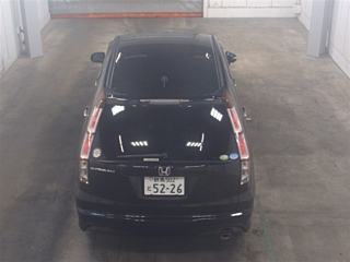 HONDA STREAM 2010