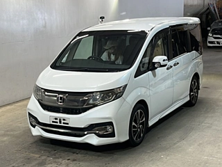 HONDA STEP WAGON 2016