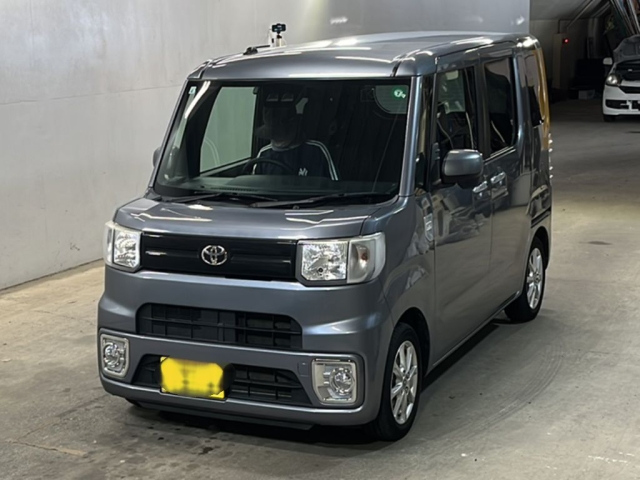 TOYOTA PIXIS MEGA 2020