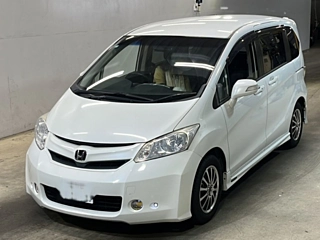 HONDA FREED 2013