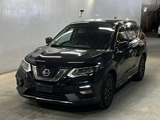 NISSAN X-TRAIL 2018