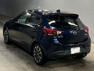 MAZDA DEMIO 2015