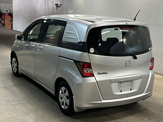 HONDA FREED 2012