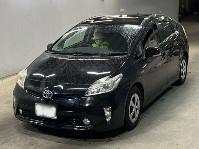 TOYOTA PRIUS 2014