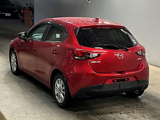MAZDA DEMIO 2016