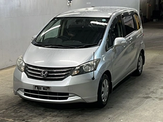 HONDA FREED 2009