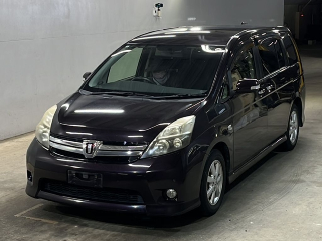 TOYOTA ISIS 2012
