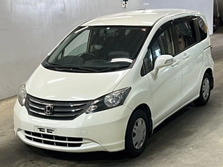 HONDA FREED 2010