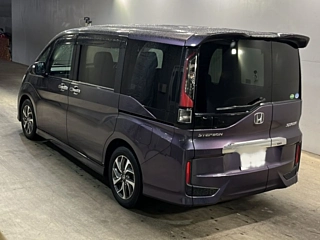 HONDA STEP WAGON 2015