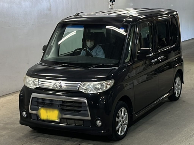 DAIHATSU TANTO 2012