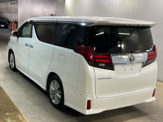 TOYOTA ALPHARD 2015