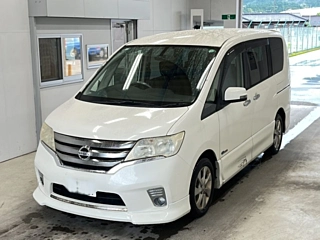 NISSAN SERENA 2013