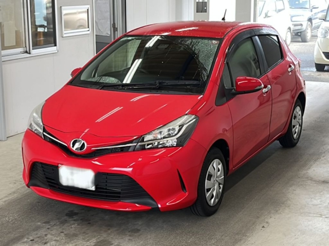 TOYOTA VITZ 2016
