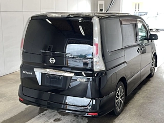 NISSAN SERENA 2010