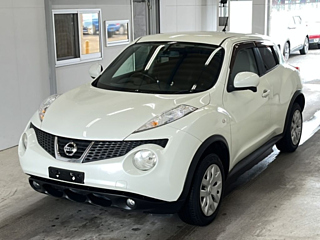 NISSAN JUKE 2011