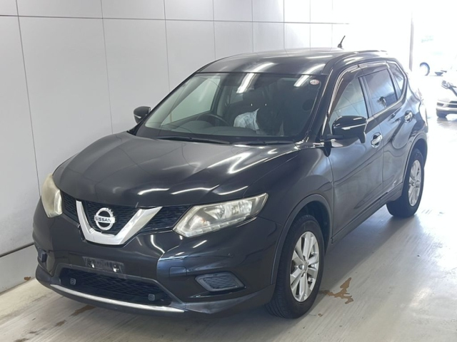 NISSAN X-TRAIL 2015